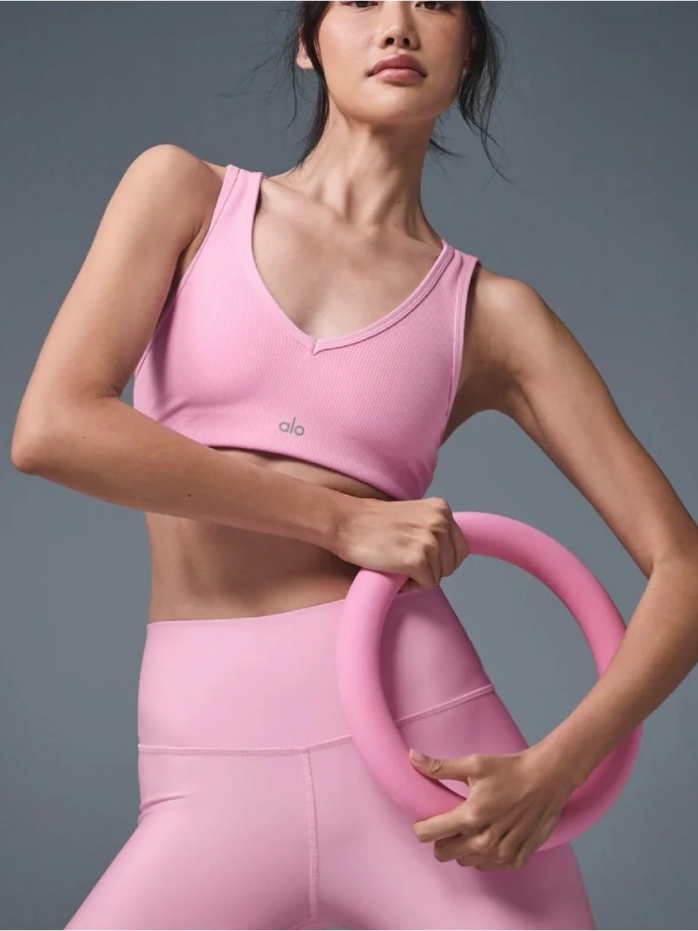ALO Yoga Airlift Ribbed Jump Start V‑Neck Bra Sweet Pink XS NWT